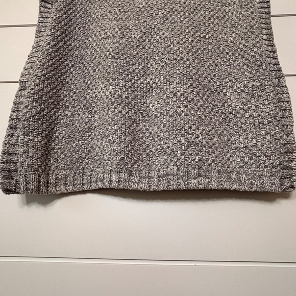 Nula Bug cotton blend turtleneck cable knit sleeveless sweater size US 8 - Picture 10 of 15